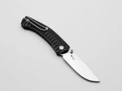 Ace Iona Black|GiantMouse