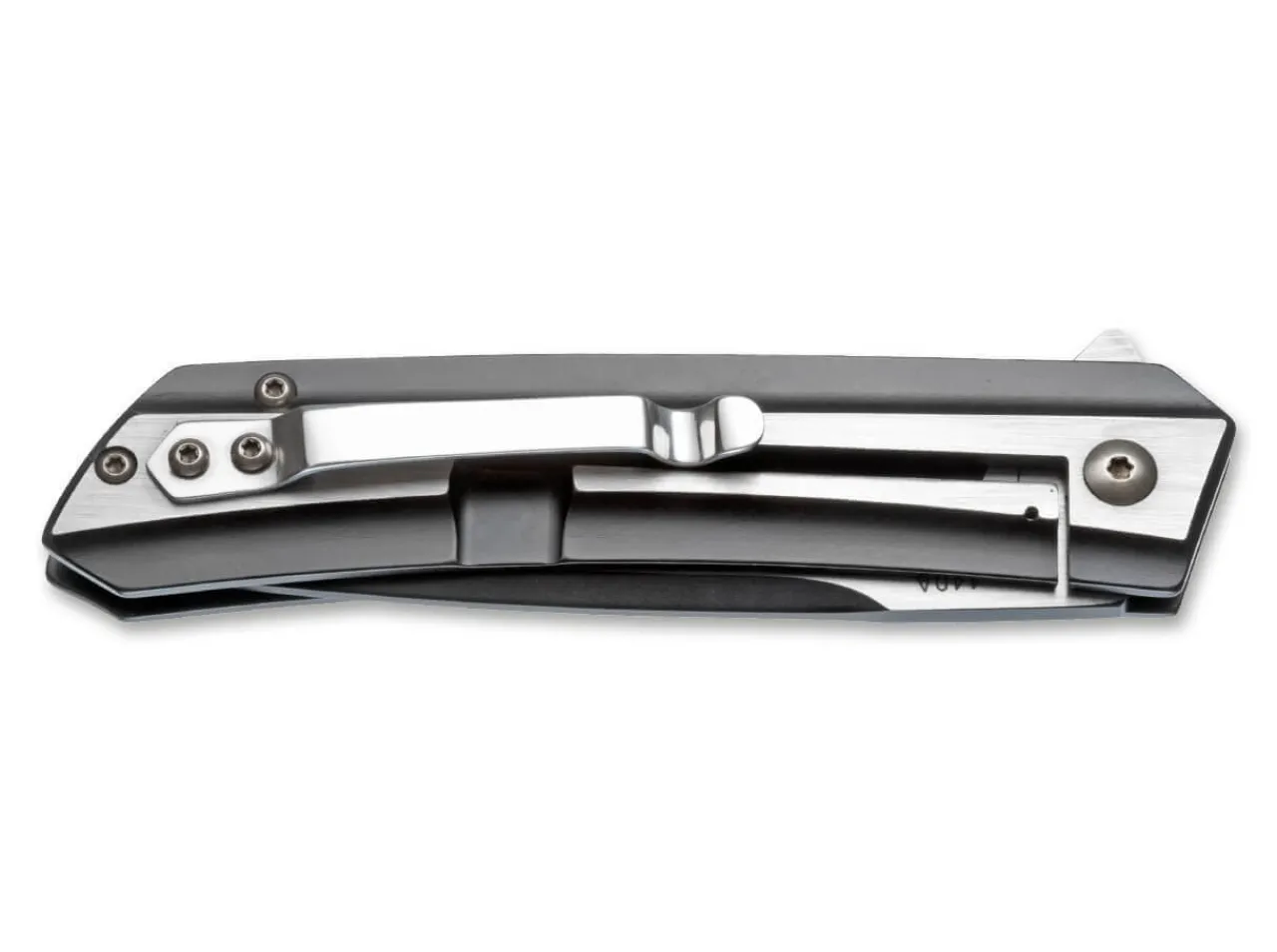 Contrast|Magnum Outlet