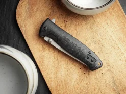 Small But Serious|Magnum Online