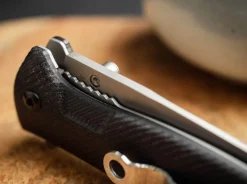 Small But Serious|Magnum Online